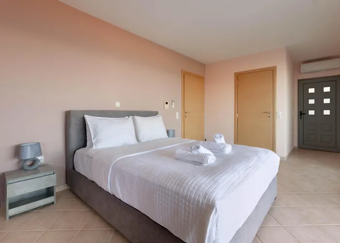 Ground Floor By The Sea